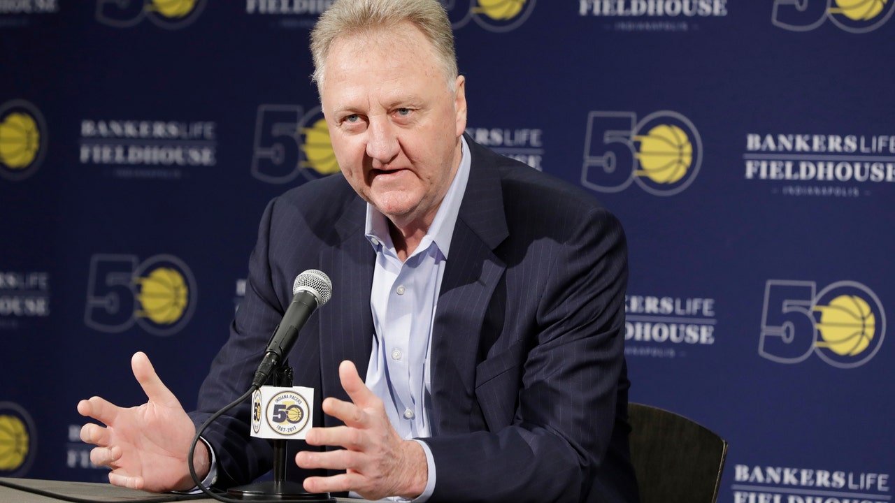 Bird officially resigns as Pacers president